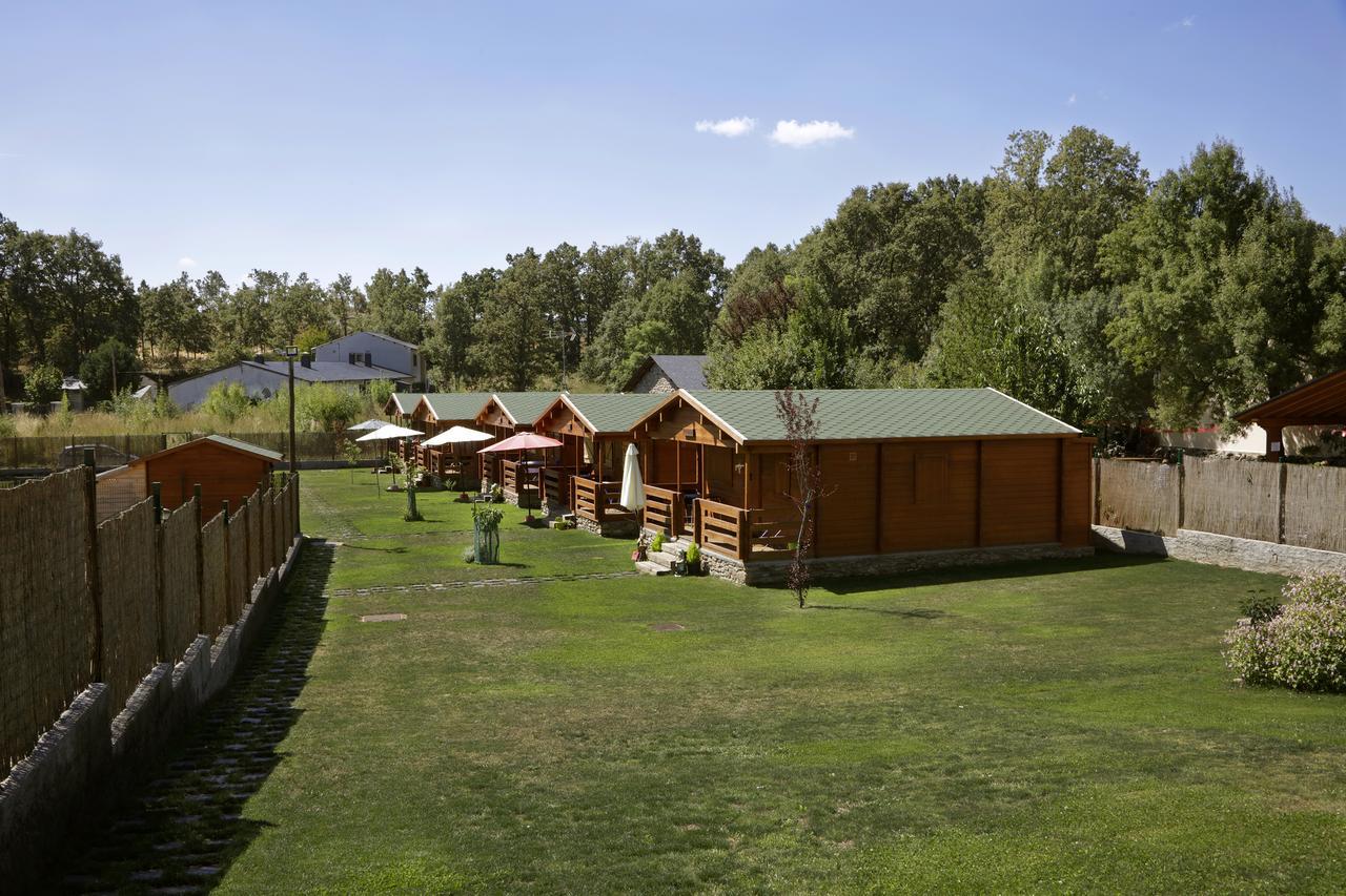 Cabanas Madarsu Vigo de Sanabria エクステリア 写真