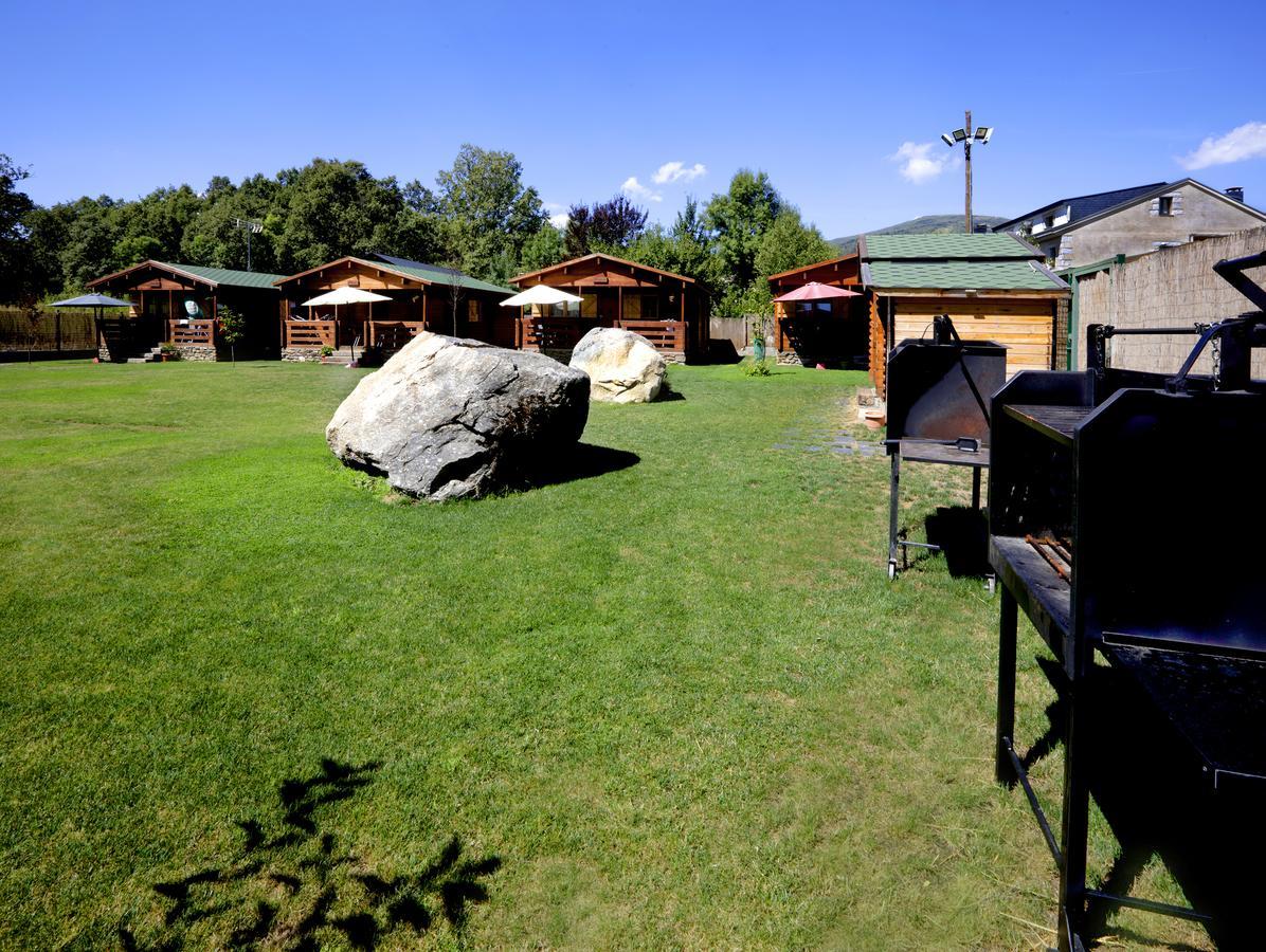 Cabanas Madarsu Vigo de Sanabria エクステリア 写真